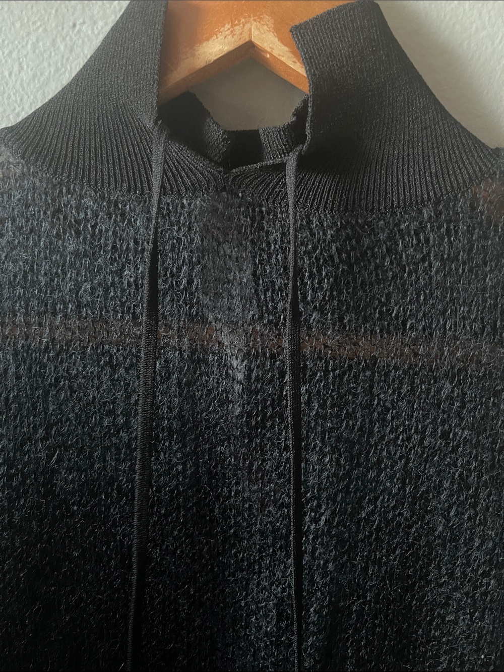 Black Sleeveless Mock Neck Top with Sheer Knit Yoke front and back Italy - Picture 7 of 14